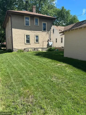 2196 Eleanor Avenue Saint Paul MN 55116