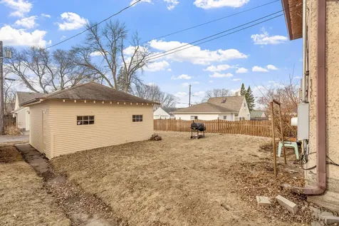 2196 Eleanor Avenue Saint Paul MN 55116