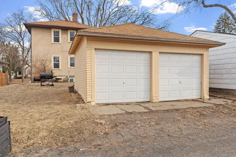 2196 Eleanor Avenue Saint Paul MN 55116