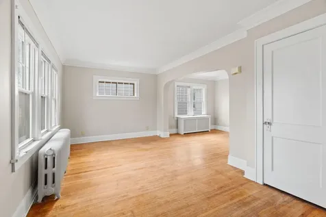 2196 Eleanor Avenue Saint Paul MN 55116