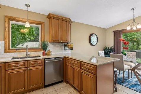 7240 Ticonderoga Trail Eden Prairie MN 55346