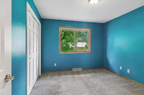 7240 Ticonderoga Trail Eden Prairie MN 55346