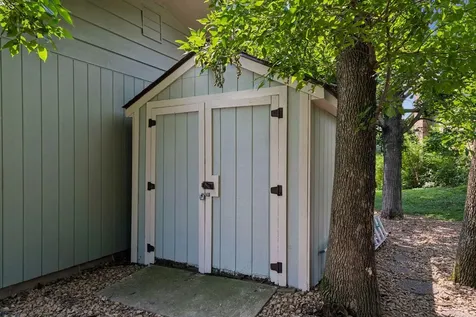 7240 Ticonderoga Trail Eden Prairie MN 55346