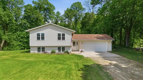 16236 305th Avenue Detroit Lakes MN 56501