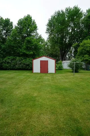 405 10th Street SE Barnesville MN 56514