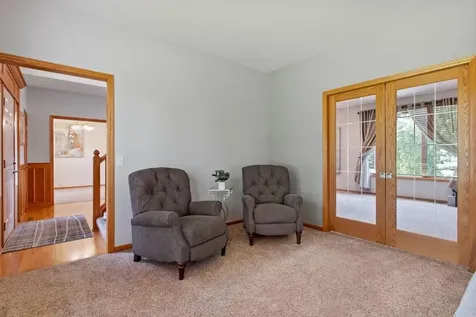 5721 103rd Avenue N Brooklyn Park MN 55443