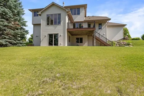 5721 103rd Avenue N Brooklyn Park MN 55443