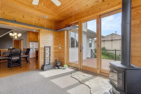 5721 103rd Avenue N Brooklyn Park MN 55443