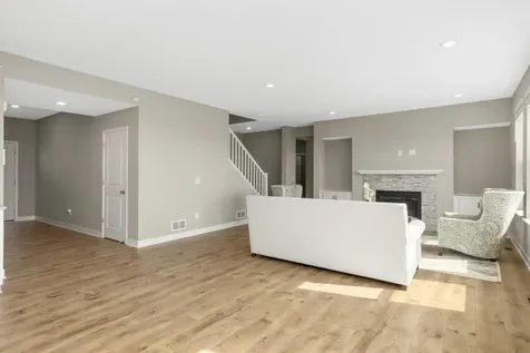 6180 Martin Avenue NE Albertville MN 55301