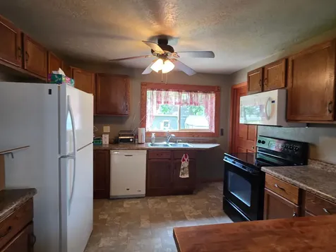 321 Sioux Street Holland MN 56139