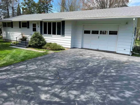 5 Birch Grove Road Esko MN 55733