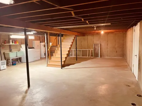 5 Birch Grove Road Esko MN 55733