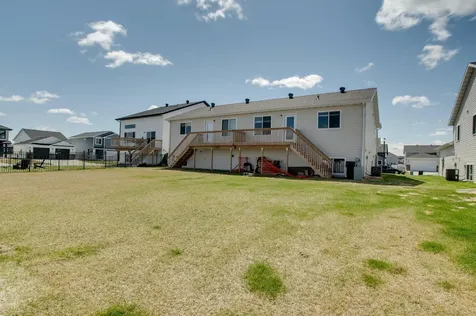 1453 69th Avenue S Fargo ND 58104