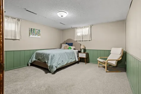 3308 Elm Street N Fargo ND 58102