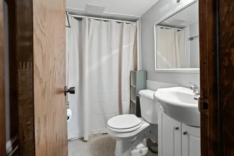 3308 Elm Street N Fargo ND 58102