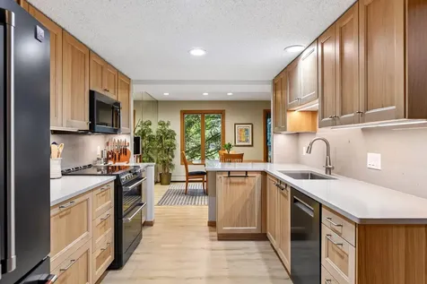 6051 Laurel Avenue Golden Valley MN 55416