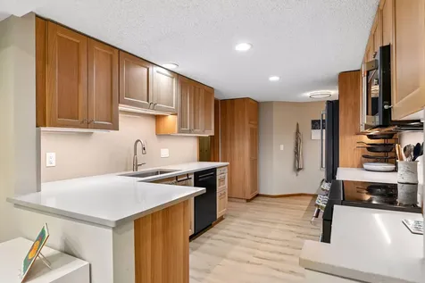 6051 Laurel Avenue Golden Valley MN 55416