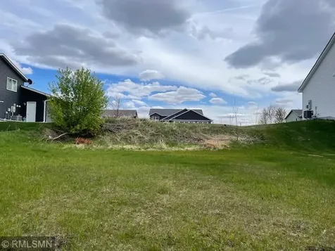 1555 9th Avenue Hutchinson MN 55350
