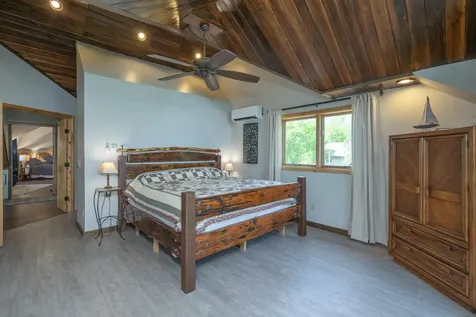 47221 220th Place Mcgregor MN 55760