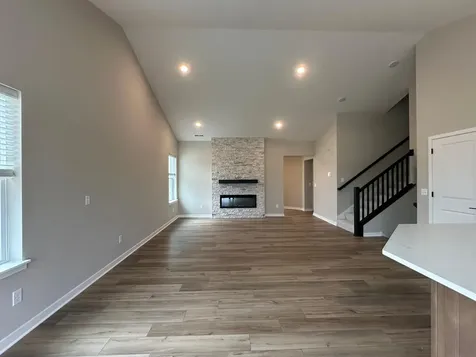 1664 Lund Way Shakopee MN 55379