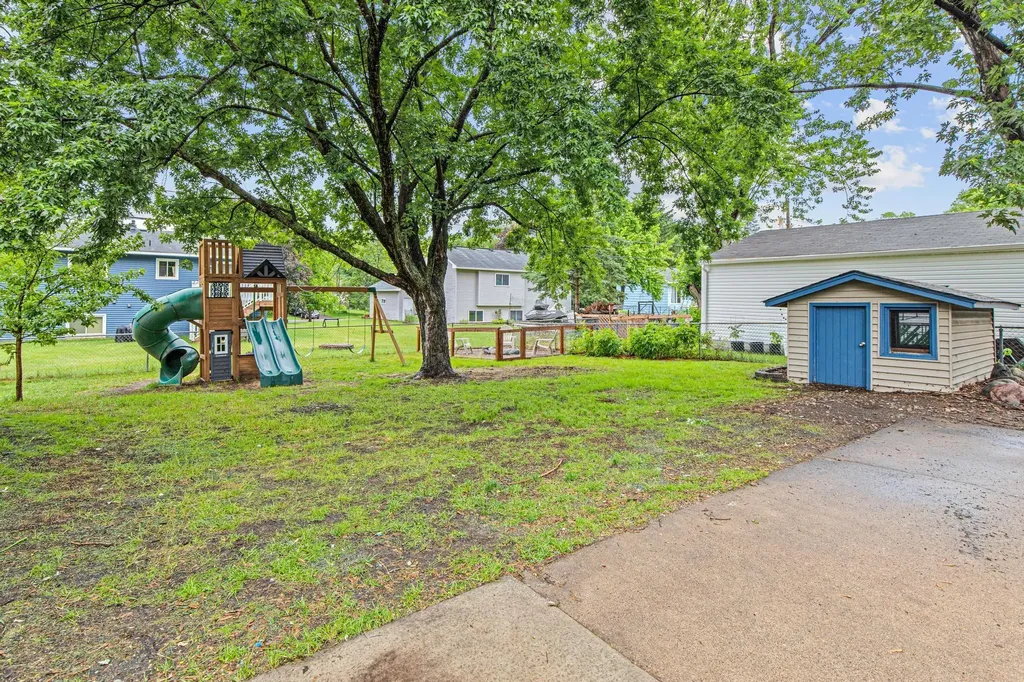 11888 Olive Street NW Coon Rapids MN 55448