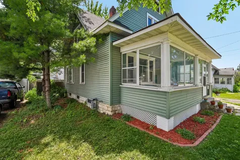 1715 Old West Main Street Red Wing MN 55066