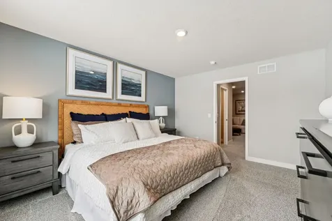 2076 Clearwater Terrace Shakopee MN 55379