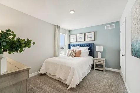 2076 Clearwater Terrace Shakopee MN 55379