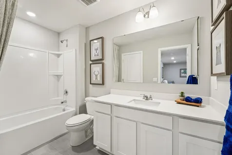 2076 Clearwater Terrace Shakopee MN 55379