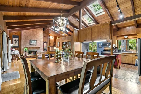 8282 Hidden Bay Court N Lake Elmo MN 55042