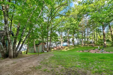 8282 Hidden Bay Court N Lake Elmo MN 55042