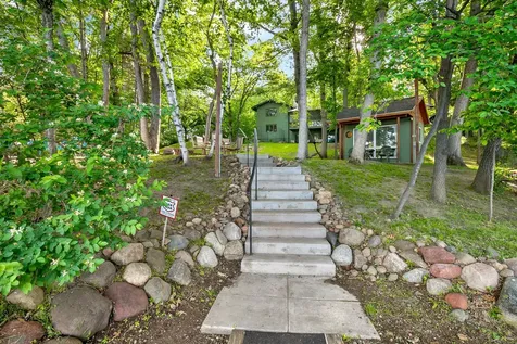 8282 Hidden Bay Court N Lake Elmo MN 55042