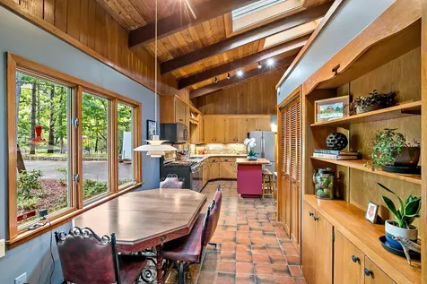 8282 Hidden Bay Court N Lake Elmo MN 55042