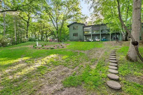 8282 Hidden Bay Court N Lake Elmo MN 55042