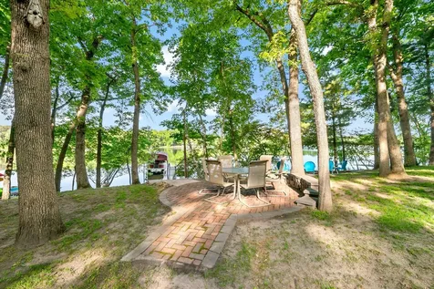 8282 Hidden Bay Court N Lake Elmo MN 55042