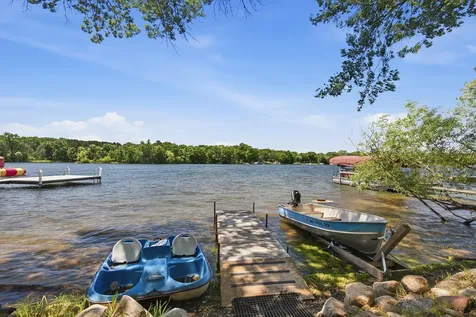 8282 Hidden Bay Court N Lake Elmo MN 55042