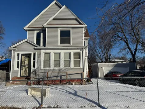 2106 4th Avenue N Minneapolis MN 55405