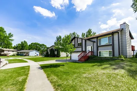 439 Birch Lane Moorhead MN 56560