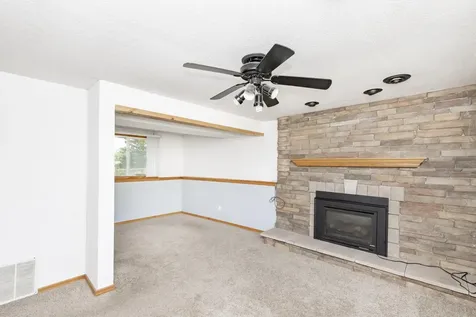 439 Birch Lane Moorhead MN 56560
