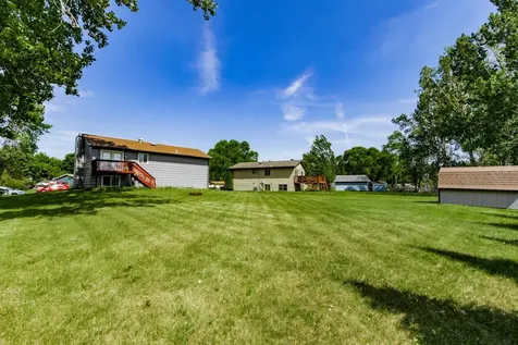 439 Birch Lane Moorhead MN 56560