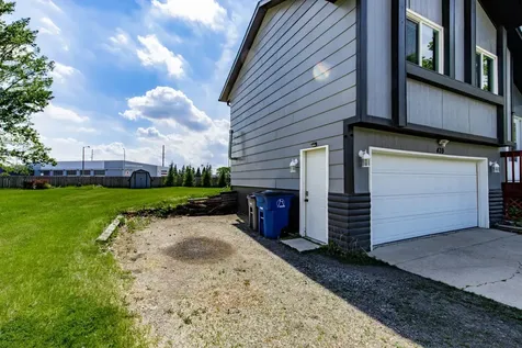 439 Birch Lane Moorhead MN 56560