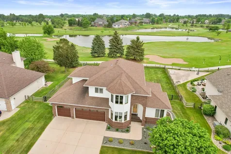 4744 Rose Creek Parkway S Fargo ND 58104