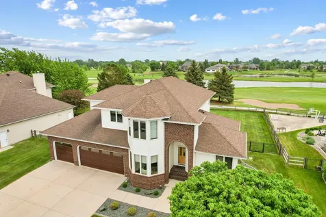 4744 Rose Creek Parkway S Fargo ND 58104