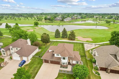4744 Rose Creek Parkway S Fargo ND 58104