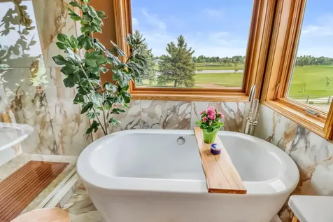 4744 Rose Creek Parkway S Fargo ND 58104