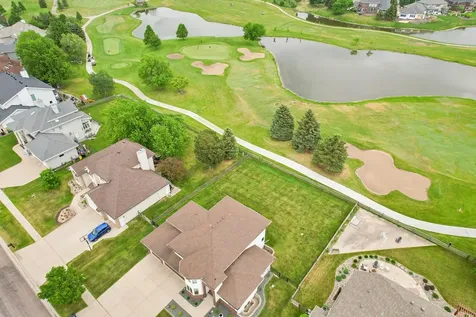 4744 Rose Creek Parkway S Fargo ND 58104