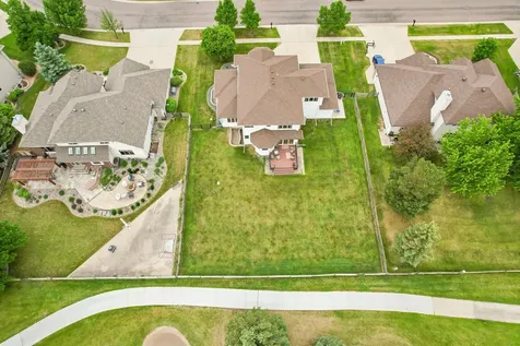 4744 Rose Creek Parkway S Fargo ND 58104