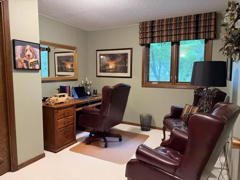 41347 Us Hwy 71 N Windom MN 56101