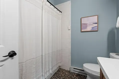 2434 Irving Avenue N Minneapolis MN 55411