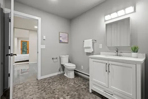 2434 Irving Avenue N Minneapolis MN 55411